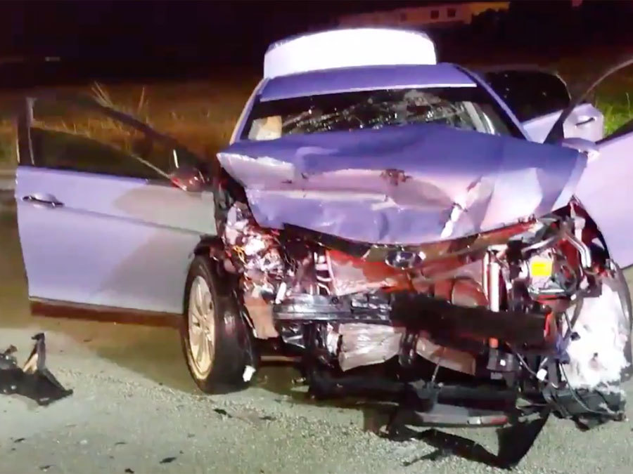 Headon crash in Riviera Beach sends multiple people to area hospitals