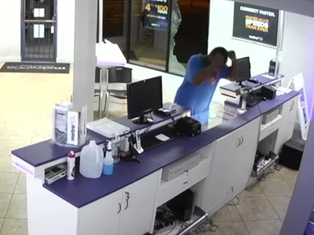 Video Shows Lantana Metropcs Break In Wptv Lantana Police Are Searching For A Person Who Broke Into Metro Pcs