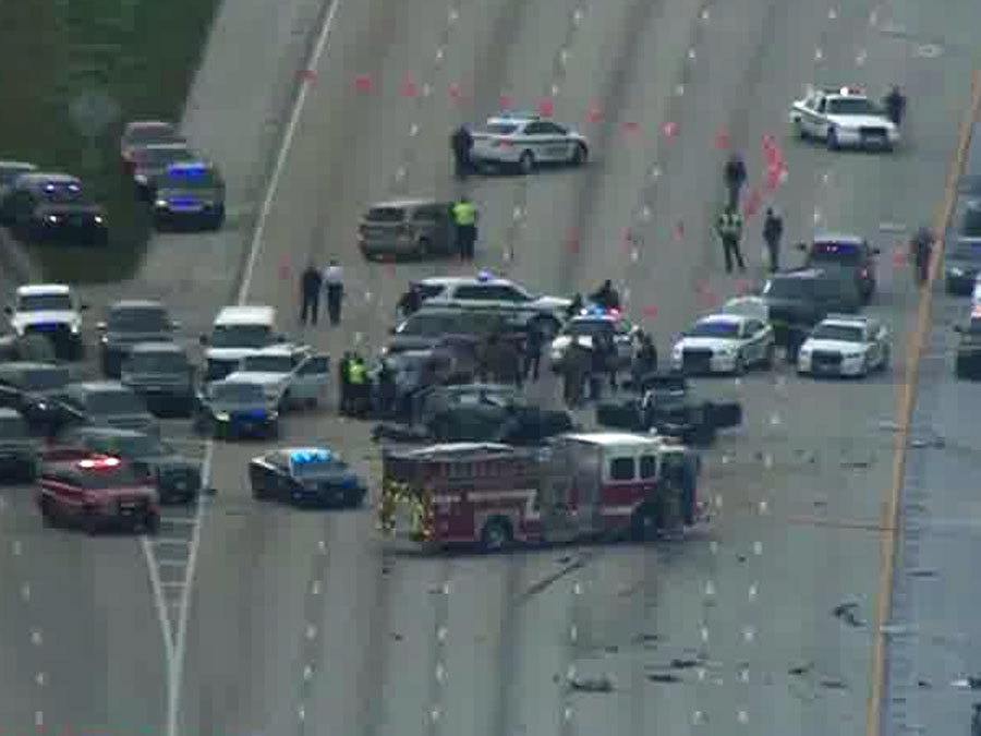 2 dead; deputyinvolved shooting shuts down I95 in Lantana much of