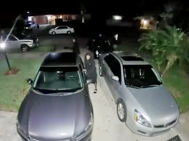 Surveillance cameras alert neighbors, Boca Raton police arrest three